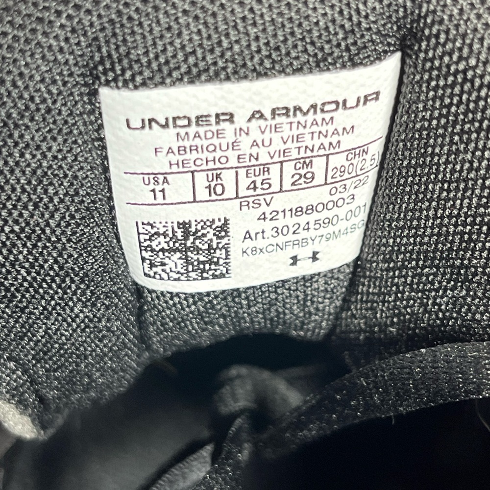 NEW Under Armour Charged Assert 9 Mens Black/White Size 10.5 Wide Fast Shipping - Picture 5 of 5